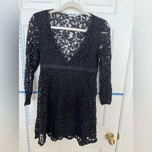 Kimchi Blue lace Dress, Black, size 4 REDUCED ❗️